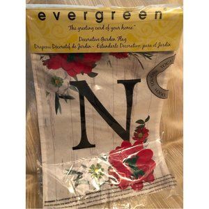 Evergreen small letter N garden flag